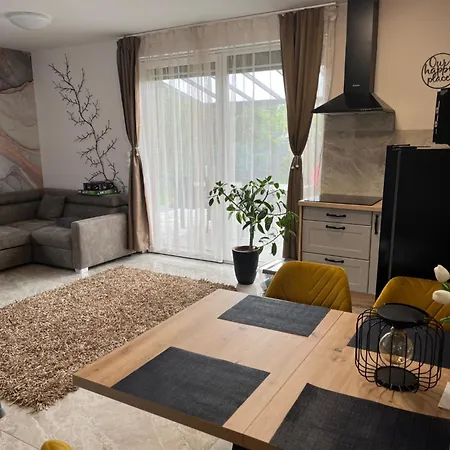 Dream Apartman Aliga Appartamento *